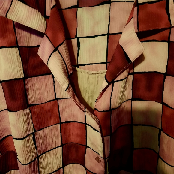 Kim Rogers Pink Purple Square Pattern Built In Tank Button Down Top 2x - Picture 3 of 7